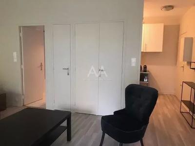 Studio - 36 m² - 1 pièce