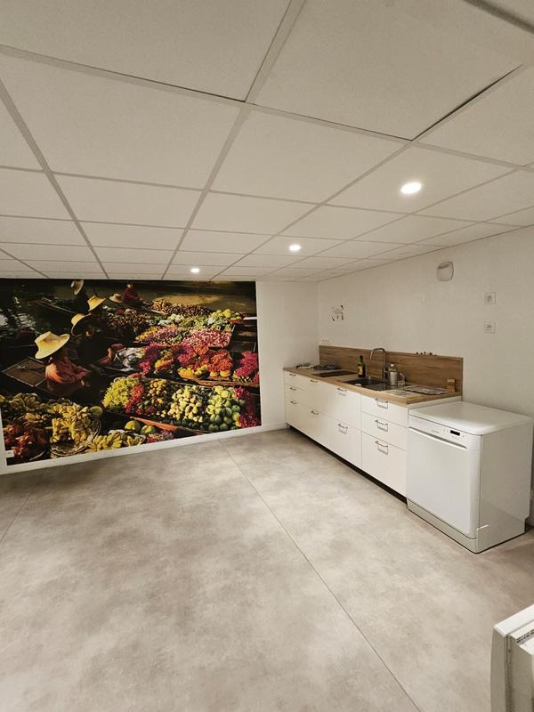 Bureau - 300 m² - 17 pièces