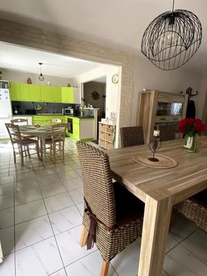 Maison - 105 m² - 5 pièces