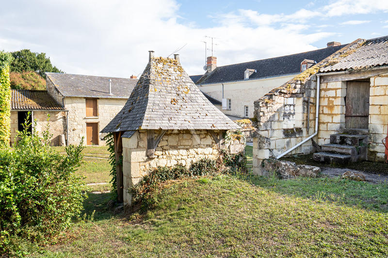 Maison - 304 m² - 10 pièces