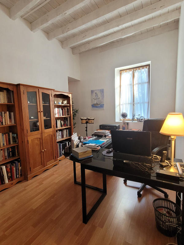 Maison - 237 m² - 10 pièces