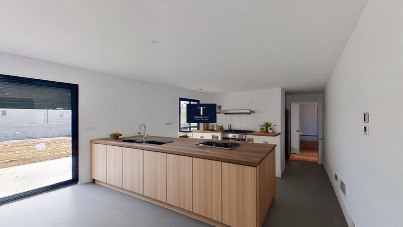 Maison - 114 m² - 5 pièces