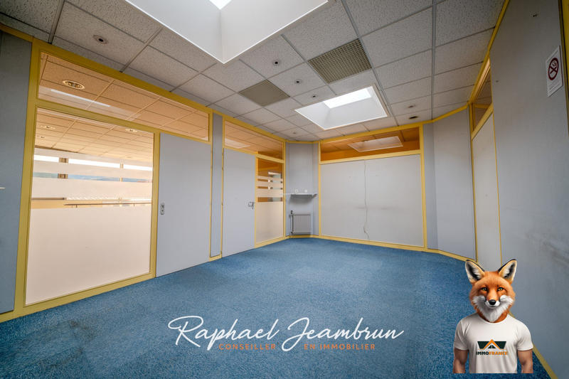 Immeuble - 1 300 m²