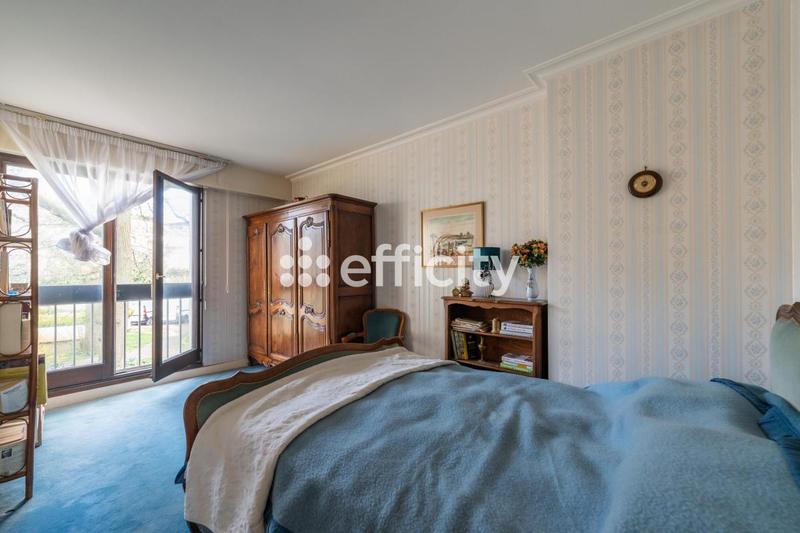 Appartement - 92 m² - 4 pièces