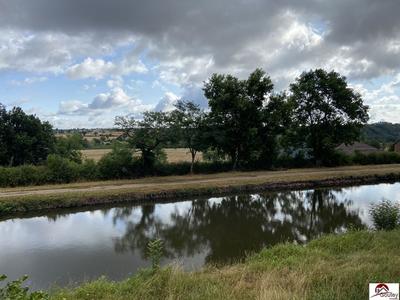 Maison traditionnelle - 163 m² - 8 pièces