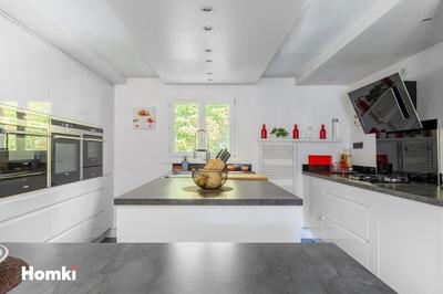 Appartement - 100 m² - 4 pièces