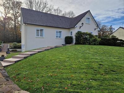 Maison - 174 m² - 6 pièces