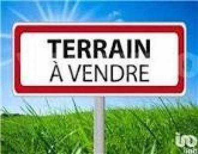Terrain constructible - 2 487 m²