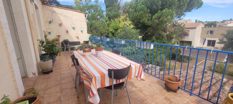 Maison - 272 m² - 10 pièces