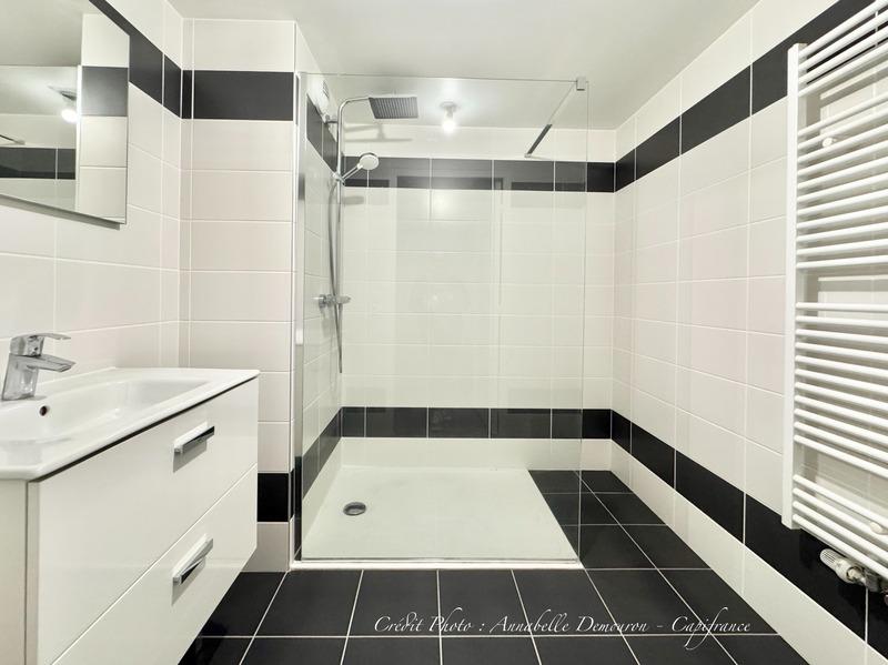 Appartement - 87 m² - 4 pièces