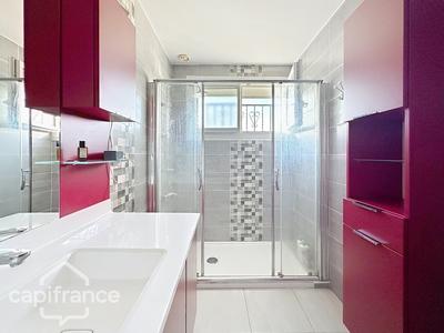 Maison - 96 m² - 4 pièces