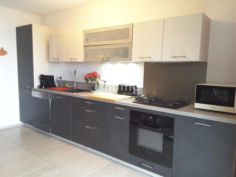 Appartement - 72 m² - 3 pièces