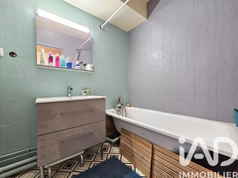 Appartement - 94 m² - 5 pièces