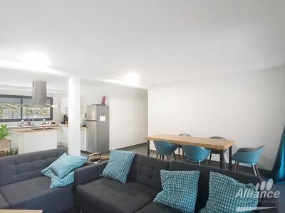 Appartement - 95 m² - 4 pièces