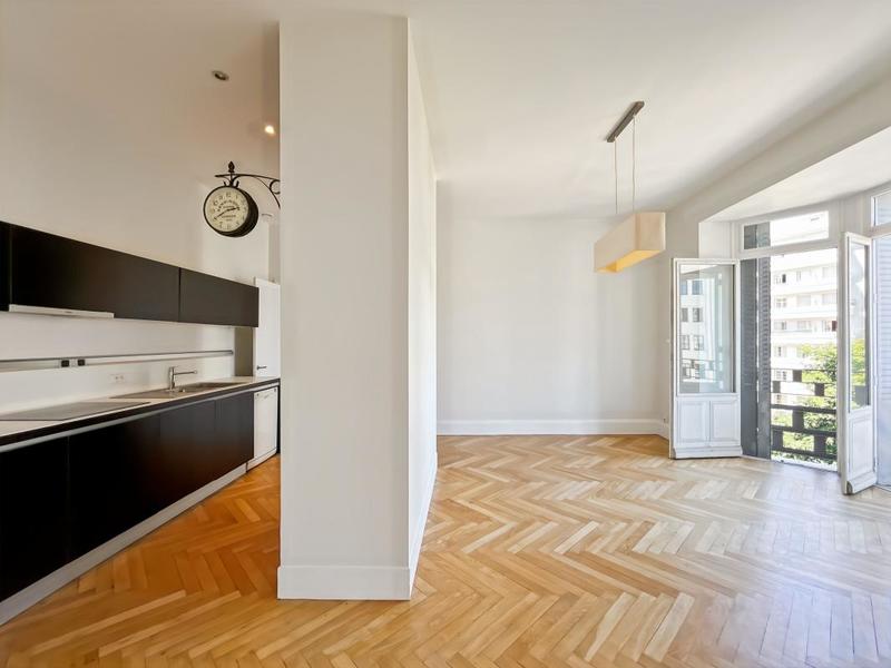 Appartement - 132 m² - 4 pièces