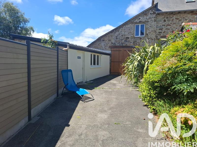 Maison - 271 m² - 7 pièces