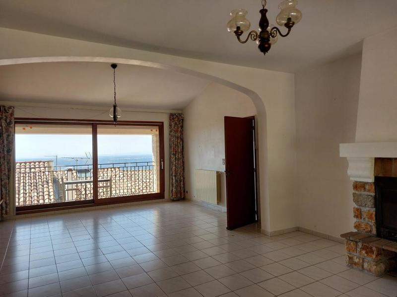 Maison - 122 m² - 3 pièces