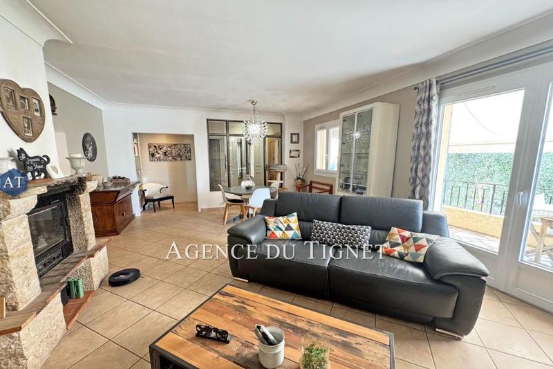 Maison - 101 m² - 4 pièces