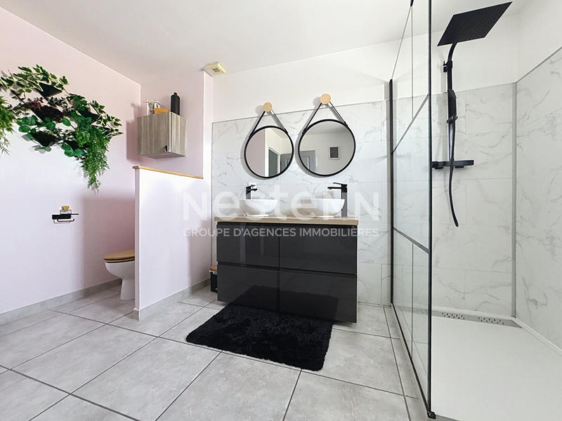 Maison - 97 m² - 4 pièces