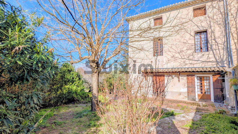 Maison - 121 m² - 5 pièces