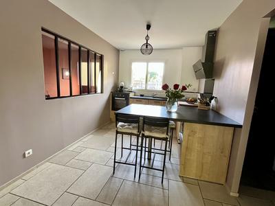 Maison traditionnelle - 110 m² - 6 pièces