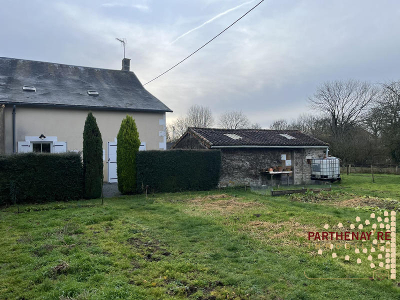 Maison - 97 m² - 4 pièces