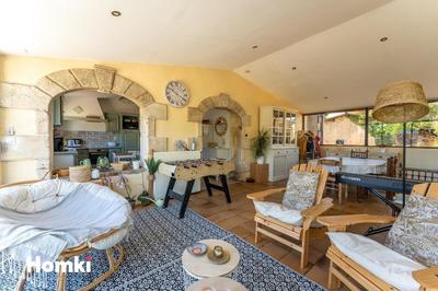 Maison - 147 m² - 5 pièces