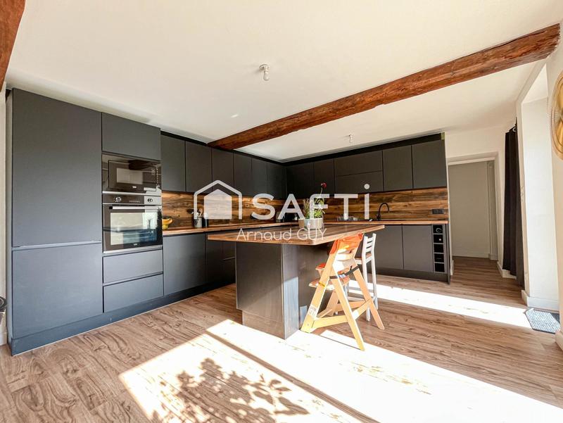 Maison - 139 m² - 5 pièces