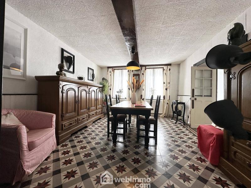 Maison - 138 m² - 6 pièces