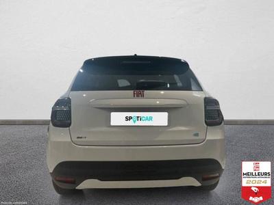 Fiat 600 54 kwh 156 ch red