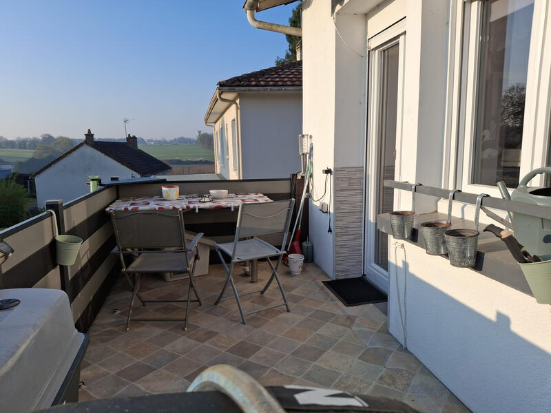 Maison traditionnelle - 93 m² - 5 pièces