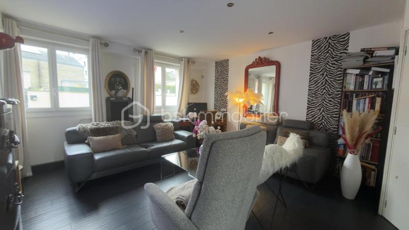 Maison - 82 m² - 5 pièces