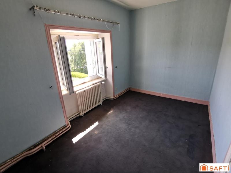 Maison - 90 m² - 5 pièces