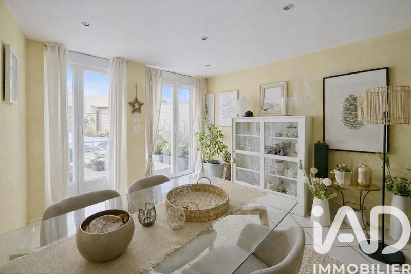 Maison de ville - 95 m² - 5 pièces