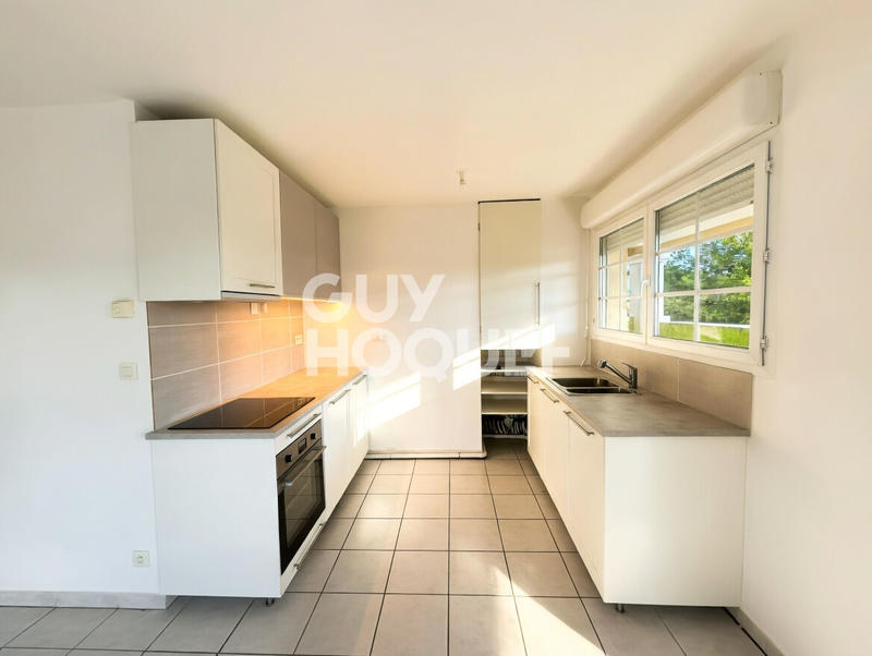 Appartement - 85 m² - 4 pièces