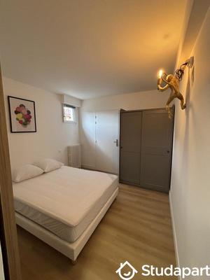 Chambre - 13 m² - 1 pièce