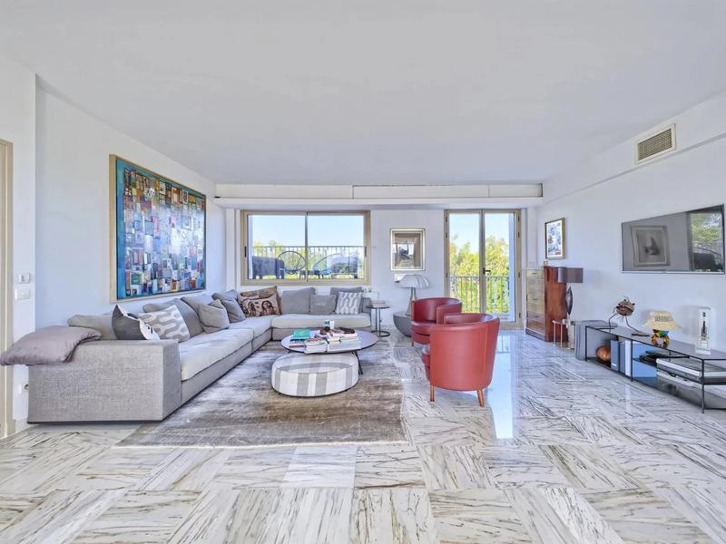 Appartement - 138 m² - 4 pièces