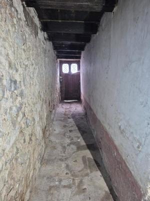 Maison - 300 m² - 1 pièce