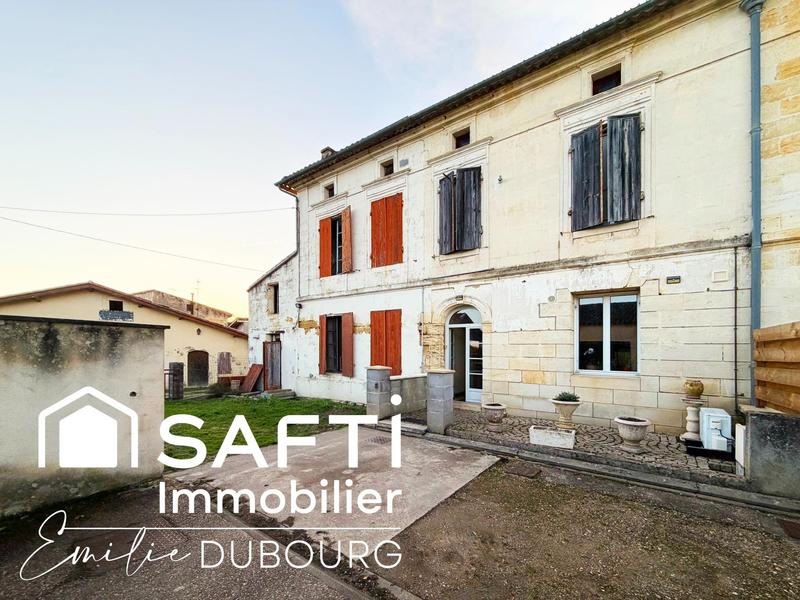 Maison - 297 m² - 7 pièces