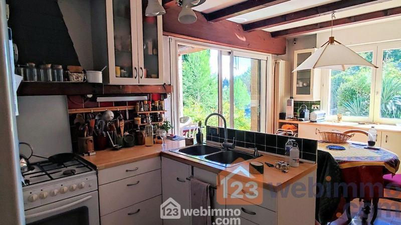 Villa - 180 m² - 6 pièces