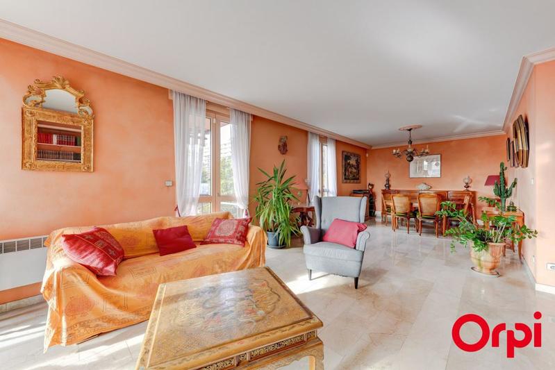 Appartement - 107 m² - 4 pièces