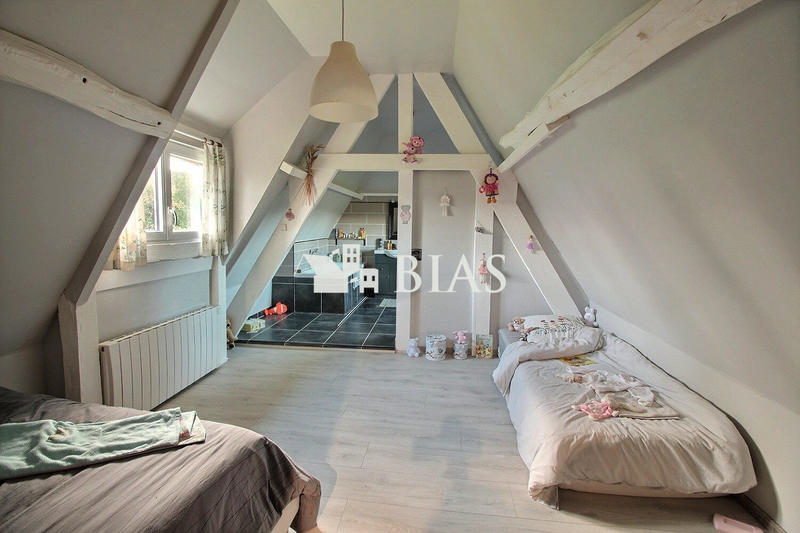 Maison - 101 m² - 5 pièces