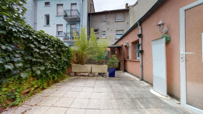 Local d'activité / Entrepôt - 110 m² - 2 pièces