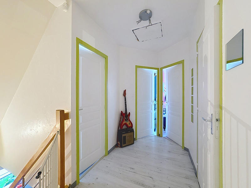 Maison - 103 m² - 5 pièces