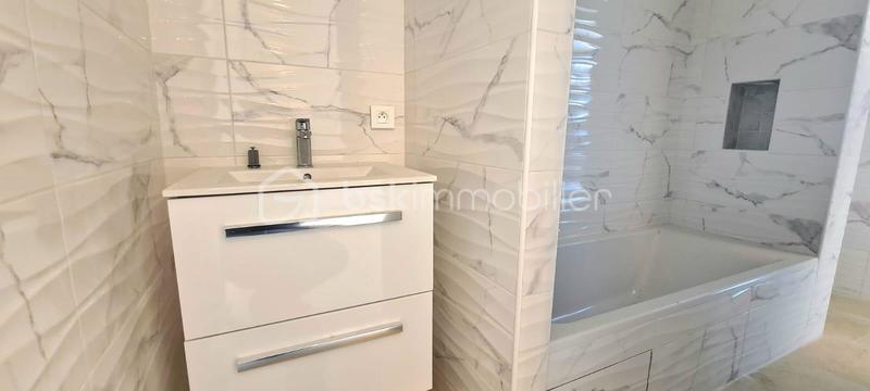 Villa - 97 m² - 4 pièces