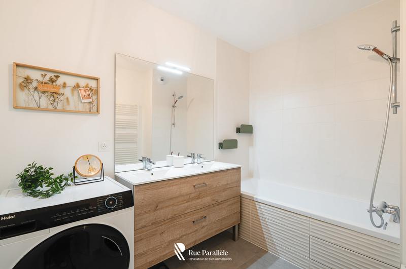 Appartement - 86 m² - 4 pièces