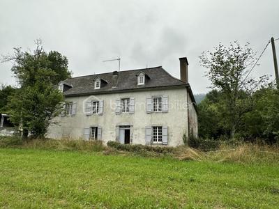Maison de maîtres - 230 m² - 8 pièces