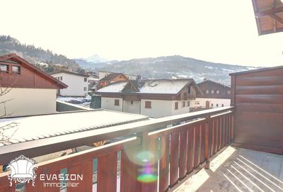 Appartement - 80 m² - 4 pièces