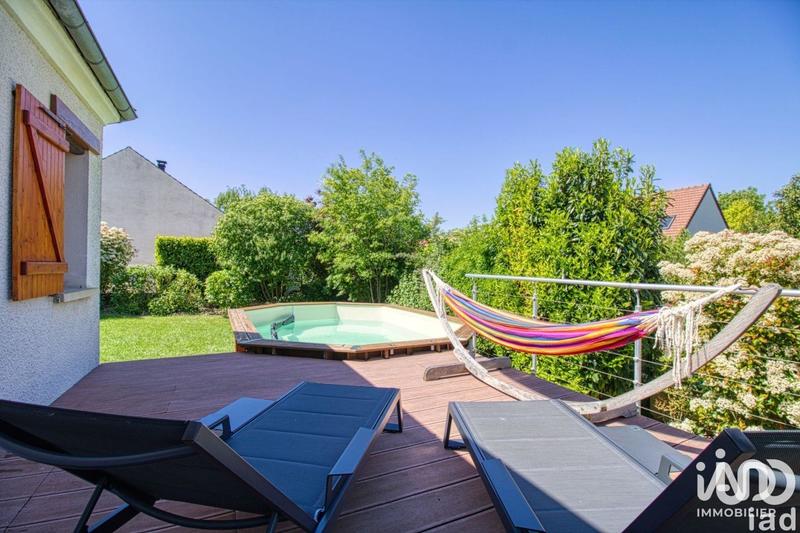 Maison - 185 m² - 8 pièces