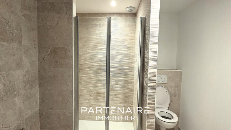 Maison - 147 m² - 6 pièces